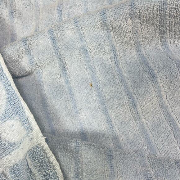 Vintage Mid Century St. Mary's | Blue Sculpted Floral Cotton Bath Hair Towel Set - Picture 8 of 11